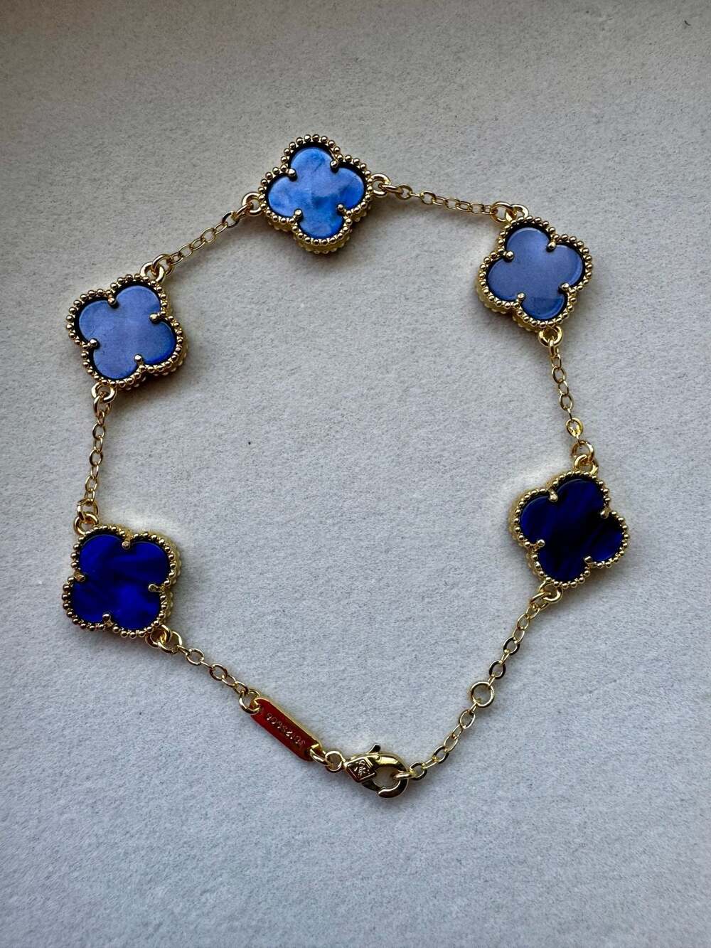 Blue Clover Station Bracelet, Gold Tone, 5 Motifs